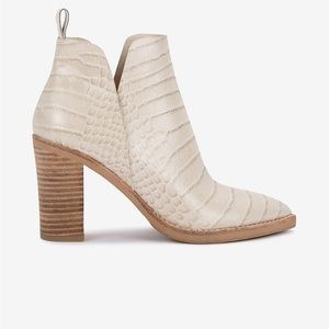 Dolce Vita Shannon Booties - Never Worn - Comes with box